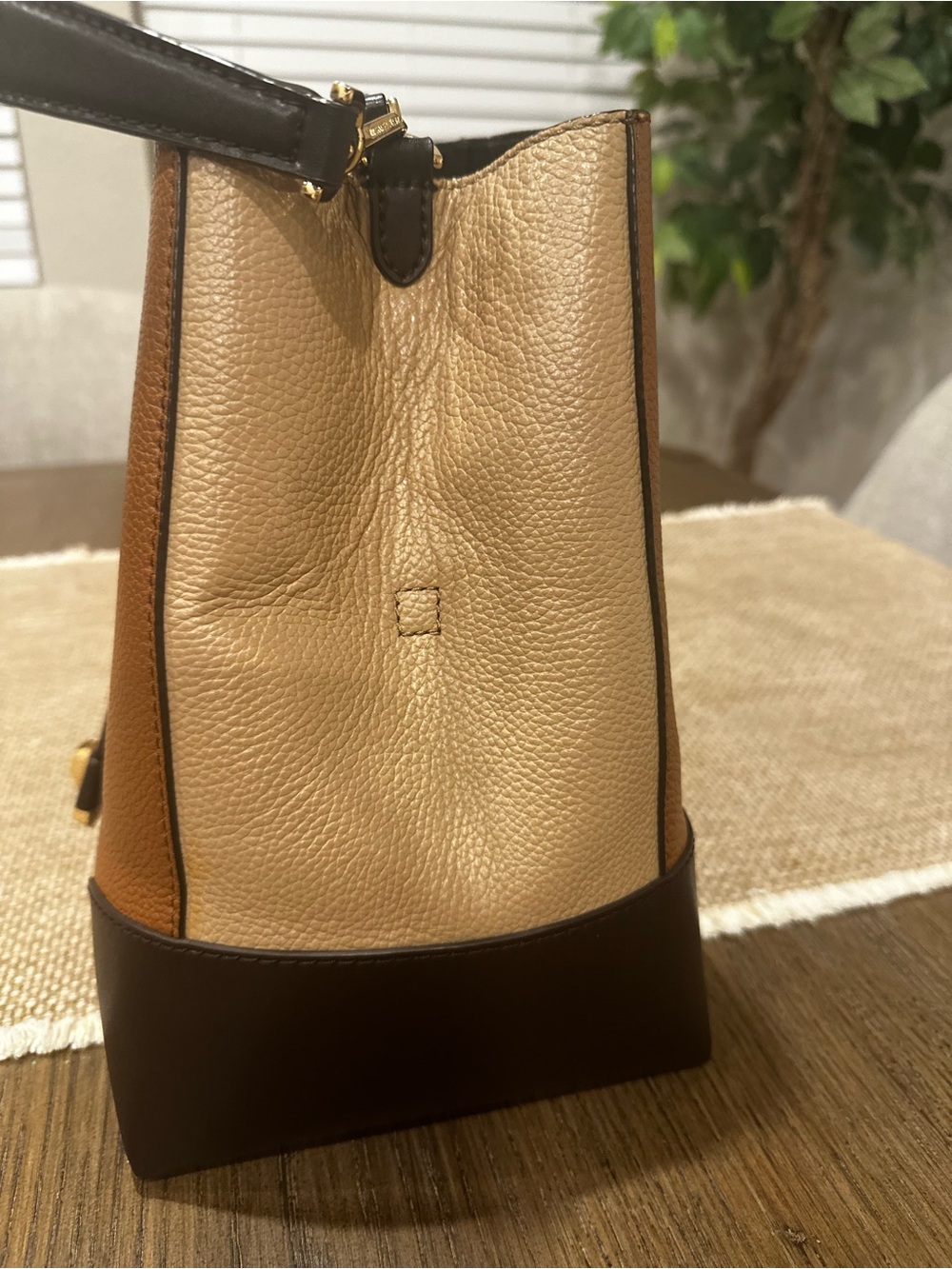 Michael Kors Brown and Tan Pebbled Leather Drawstring Shoulder Bag - Picture 10 of 16